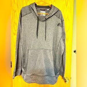 Lightweight Adidas sweatshirt